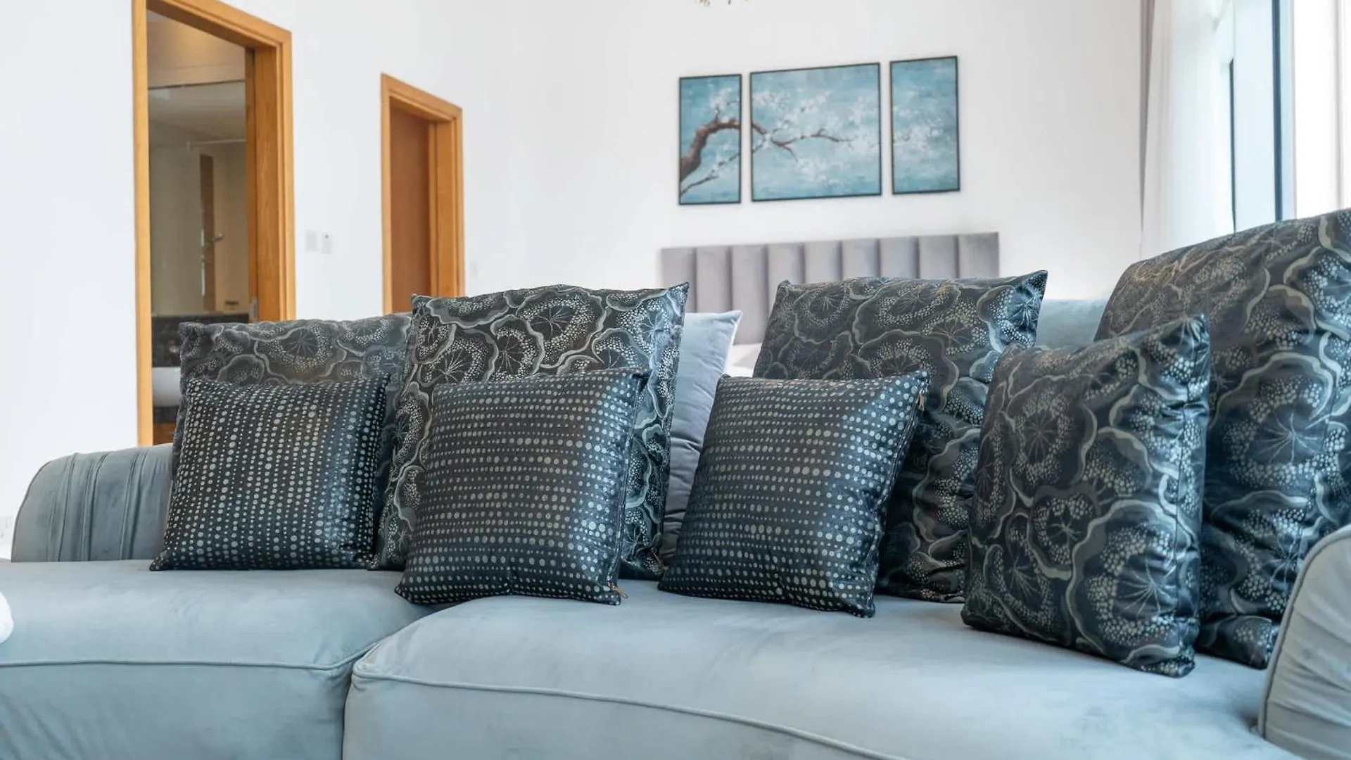 Dazzling Studio In Business Bay With Stunning Views Dubai 0*,