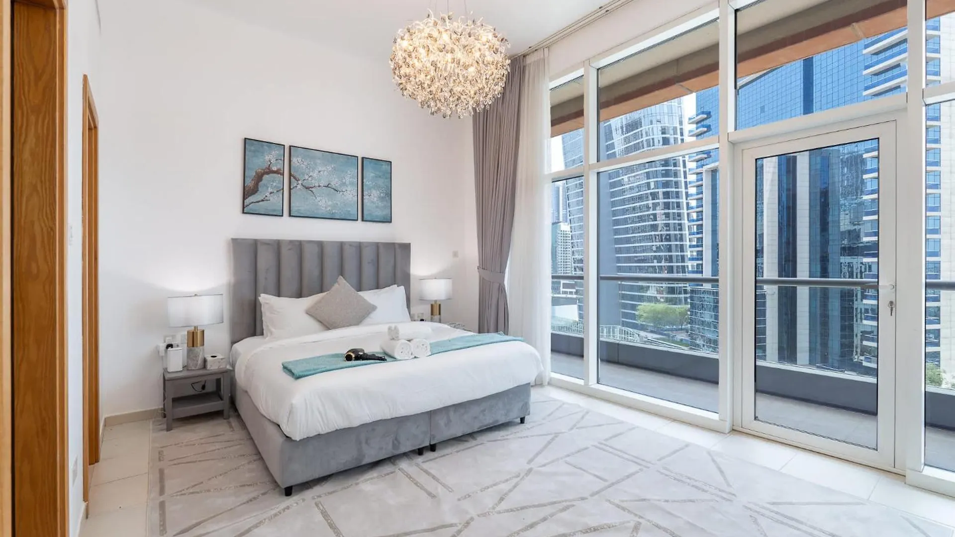 Apartment Dazzling Studio In Business Bay With Stunning Views Dubai