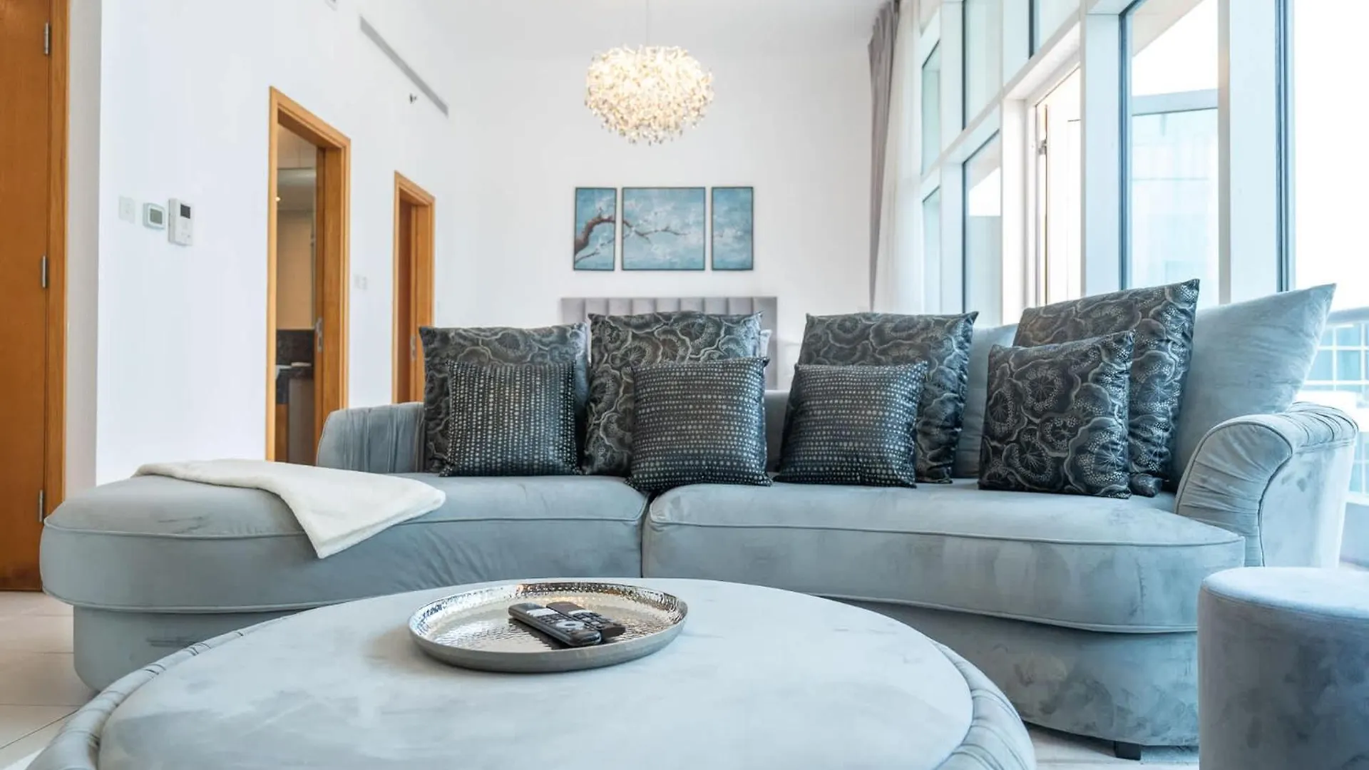 Dazzling Studio In Business Bay With Stunning Views Dubai United Arab Emirates