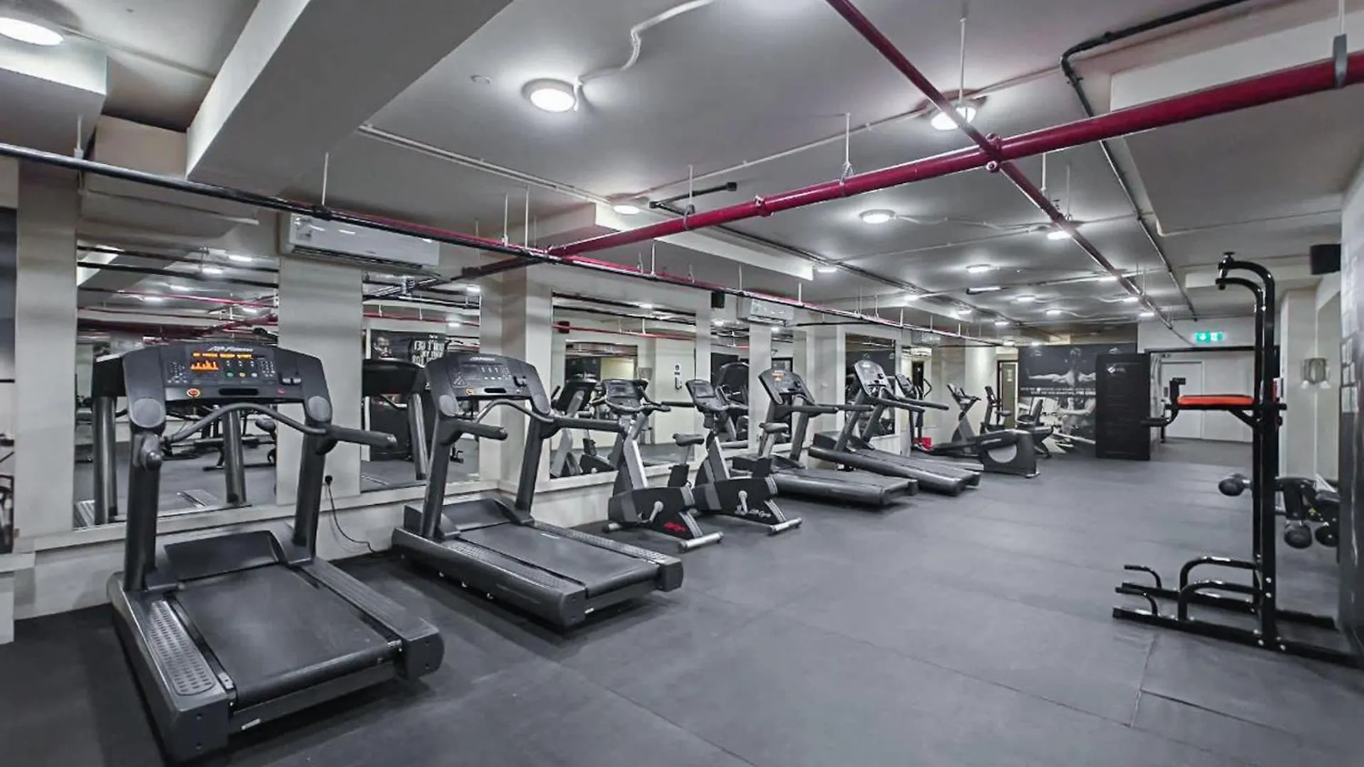 Dazzling Studio In Business Bay With Stunning Views Dubai United Arab Emirates