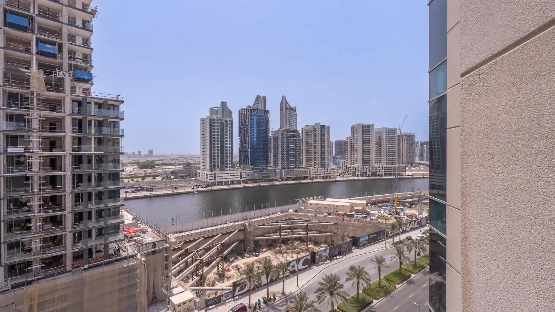 Apartment Dazzling Studio In Business Bay With Stunning Views Dubai United Arab Emirates